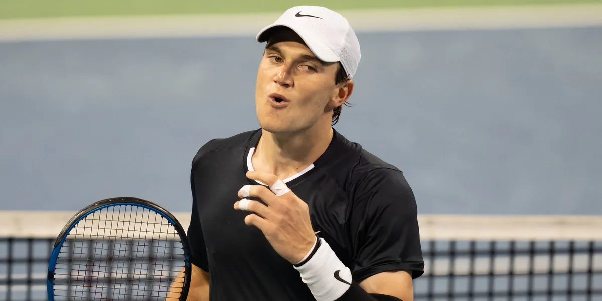 Jack Draper Retires Injured at Barcelona Open