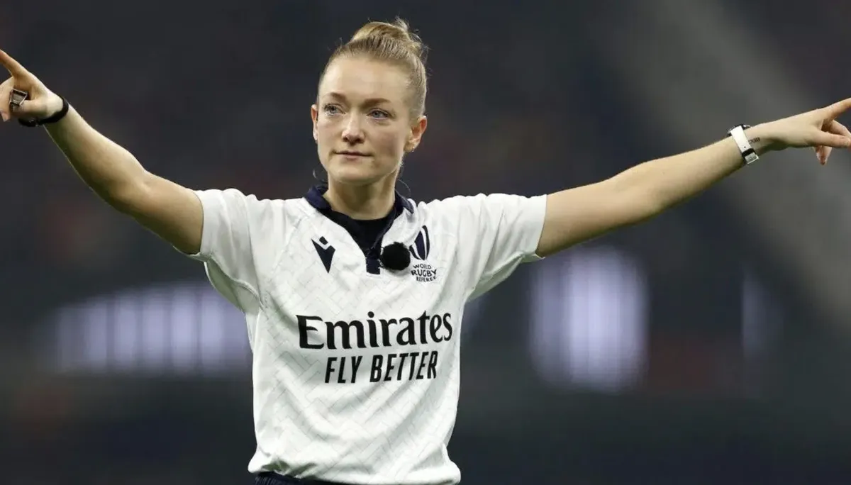 Hollie Davidson Makes History as First Woman to Referee Men’s Six Nations Match