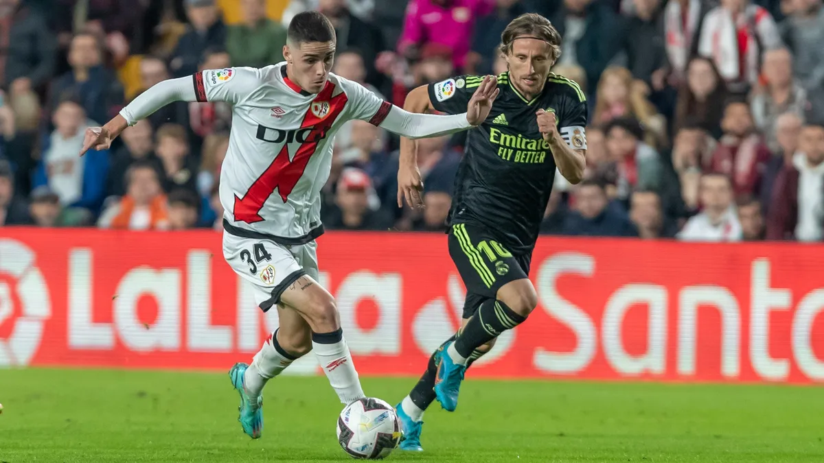 Rayo Vallecano vs Strasbourg: Historic UEFA Conference League Semi-Final