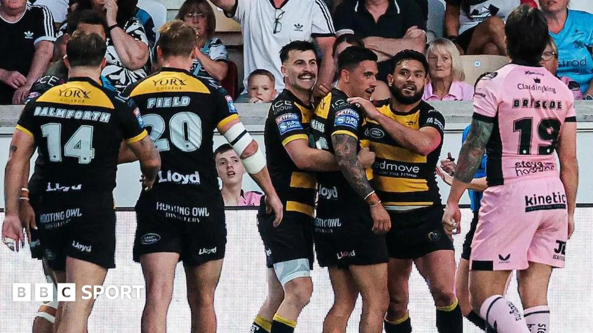 York Knights secure historic Super League victory over Hull FC