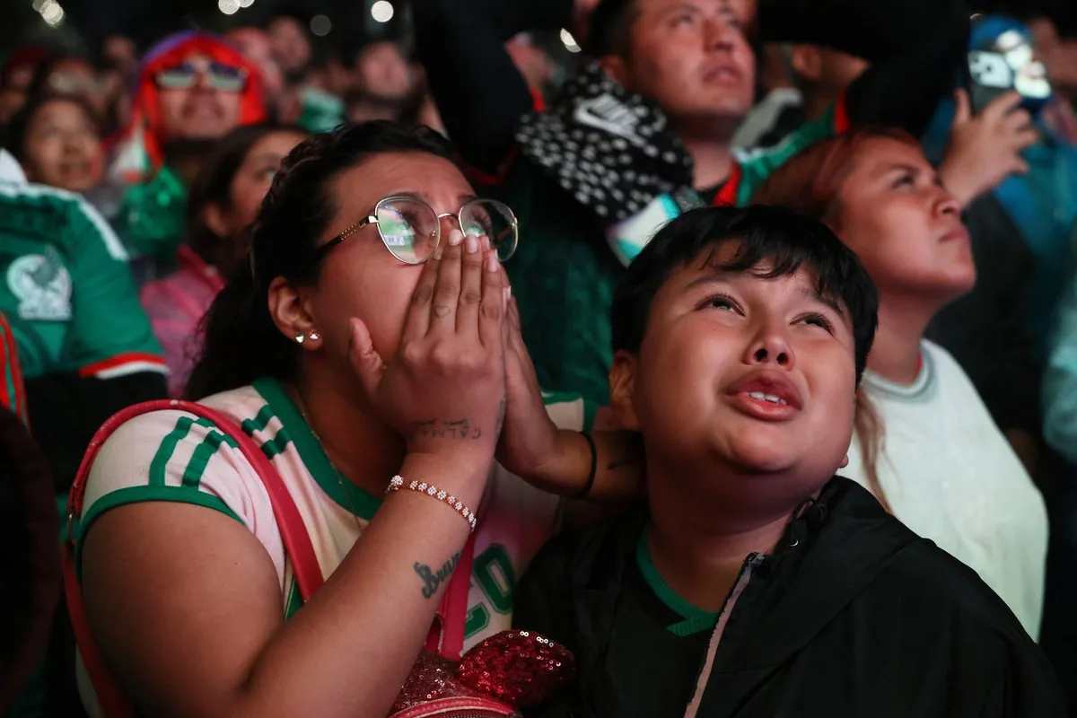 England secure dramatic 3-2 victory over Mexico to reach quarter-finals