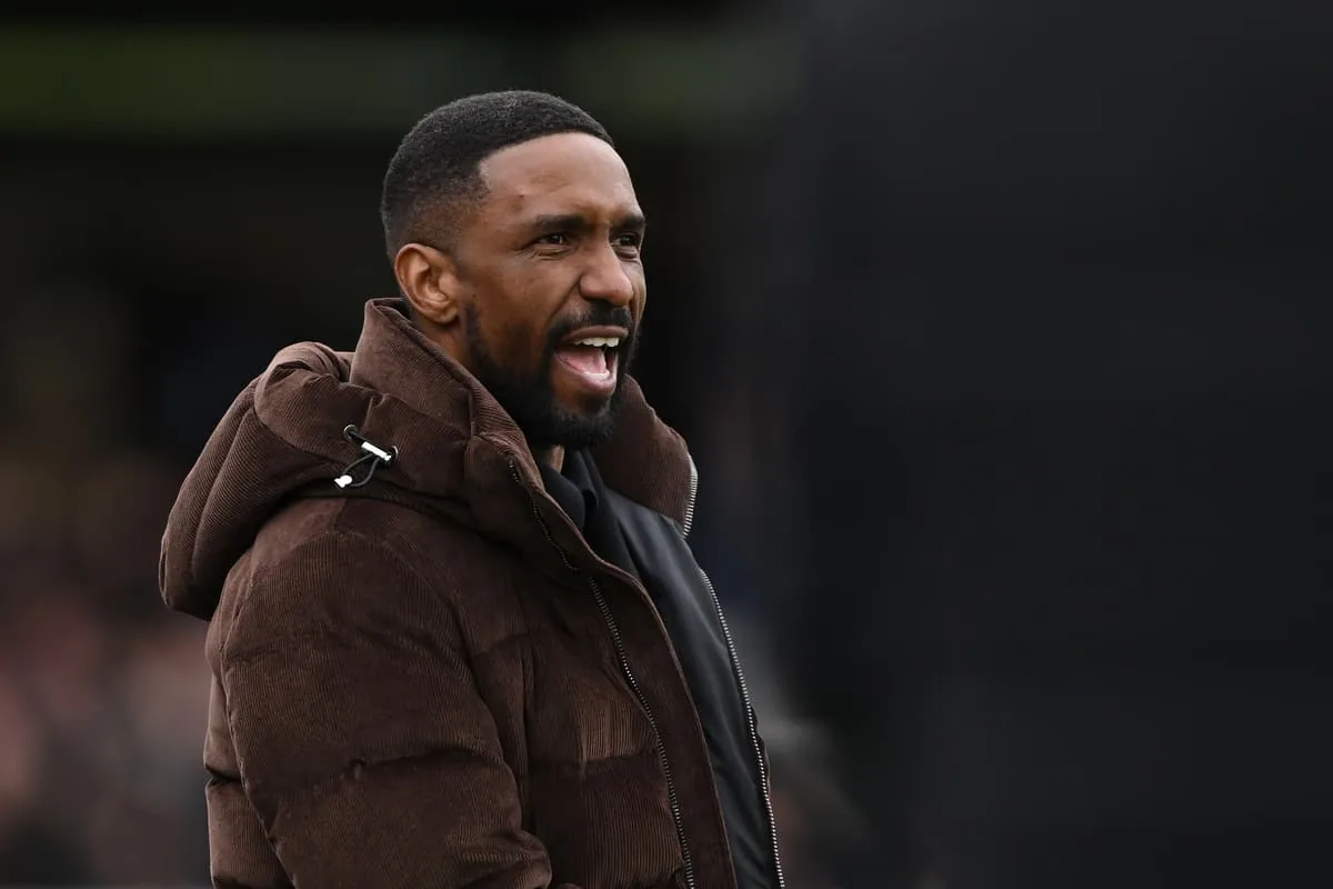 Woking director reveals growing concerns before Jermain Defoe’s departure