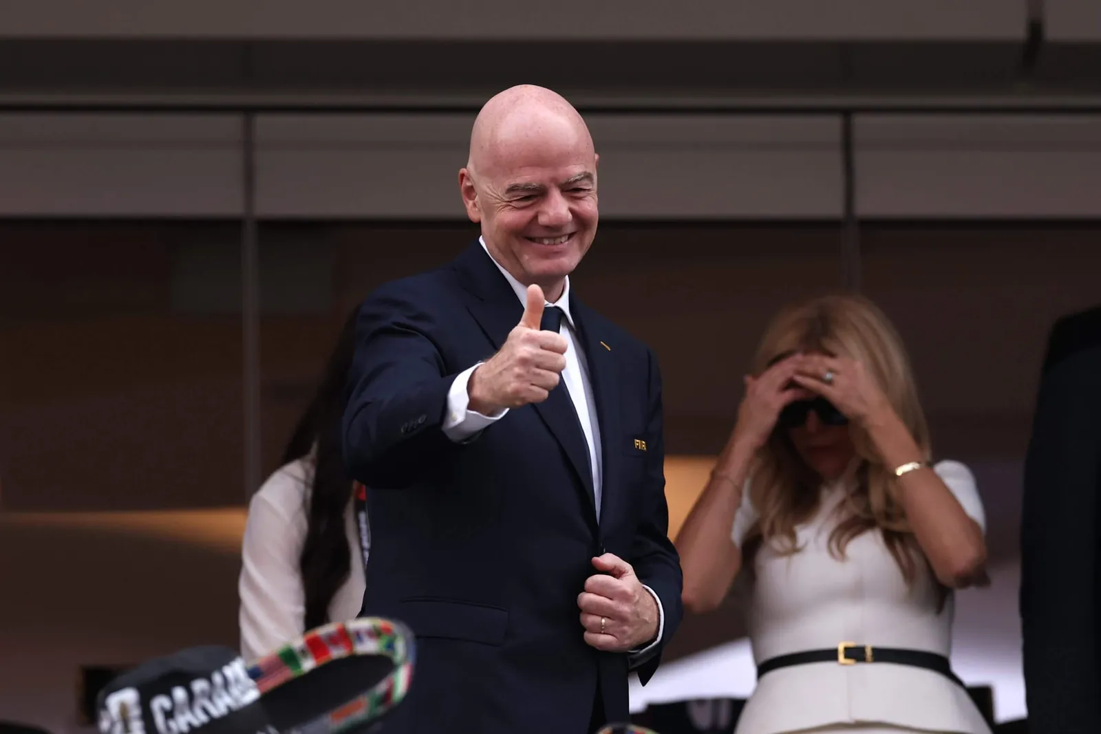 Infantino giving a thumbs up